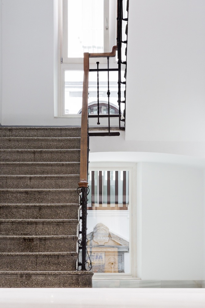 西班牙格拉纳达十八世纪老建筑翻新-33