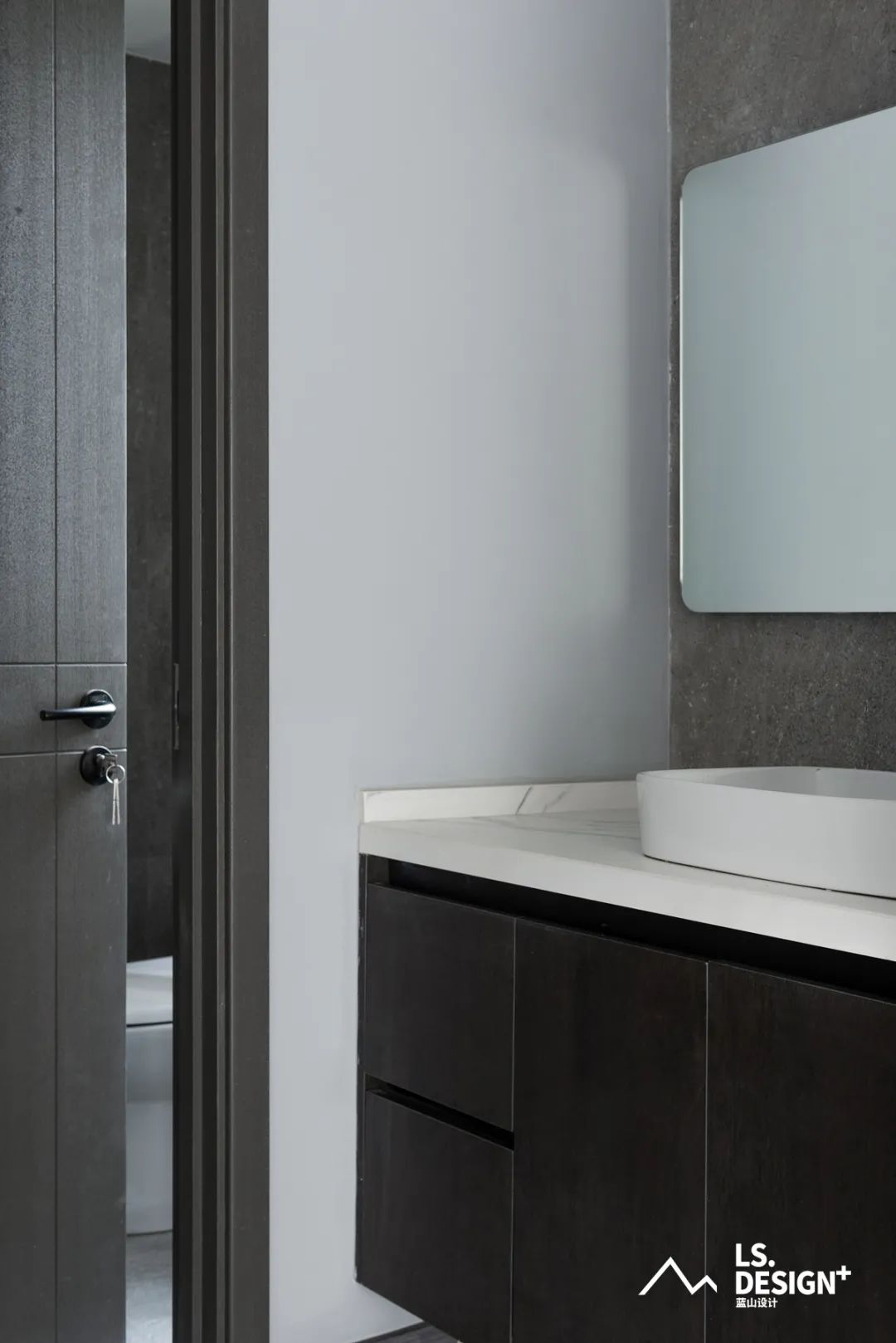 繁忙高管的灰色调现代极简之家-30