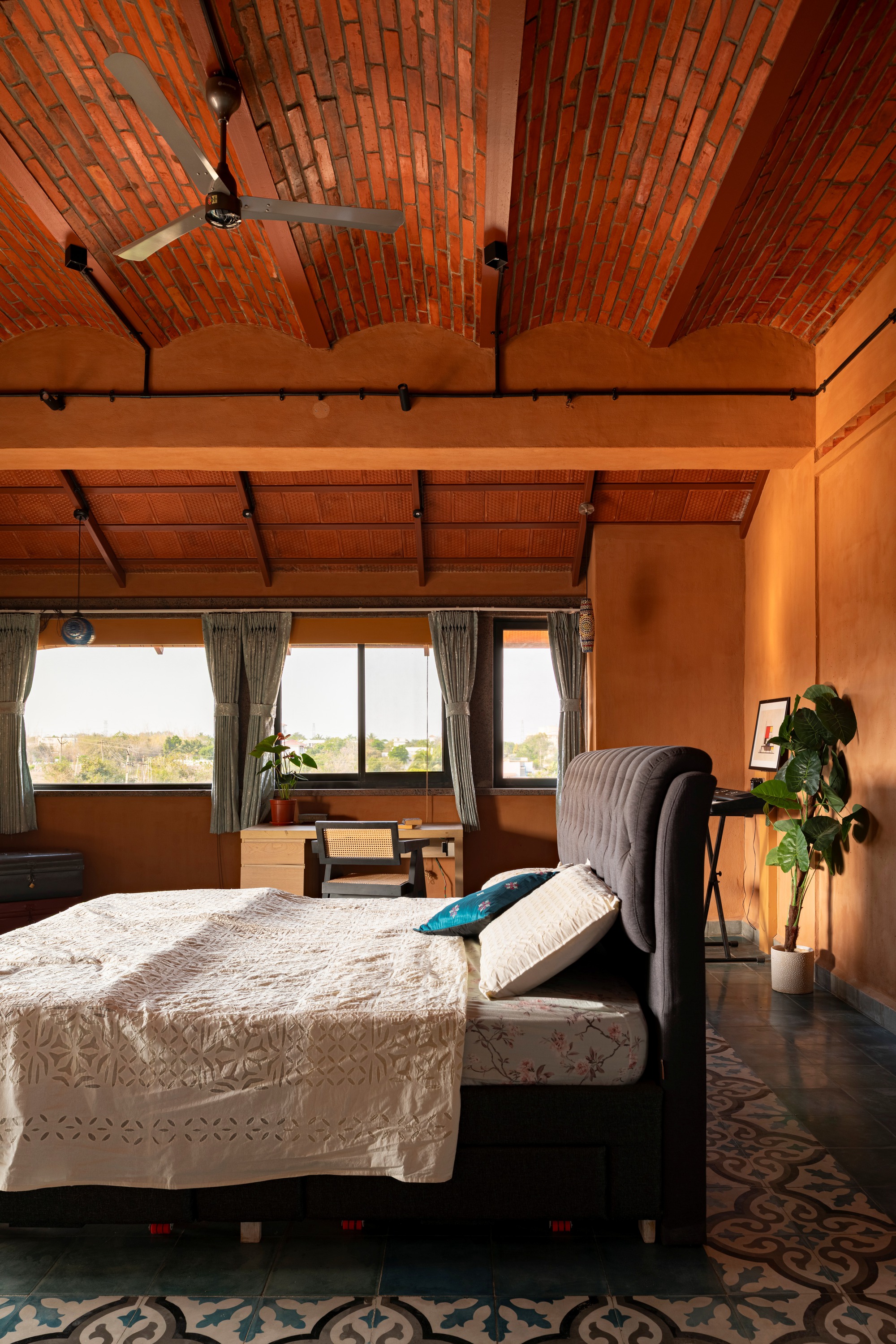 奥尔瓦伊拉姆住宅丨印度丨Iki Builds-29