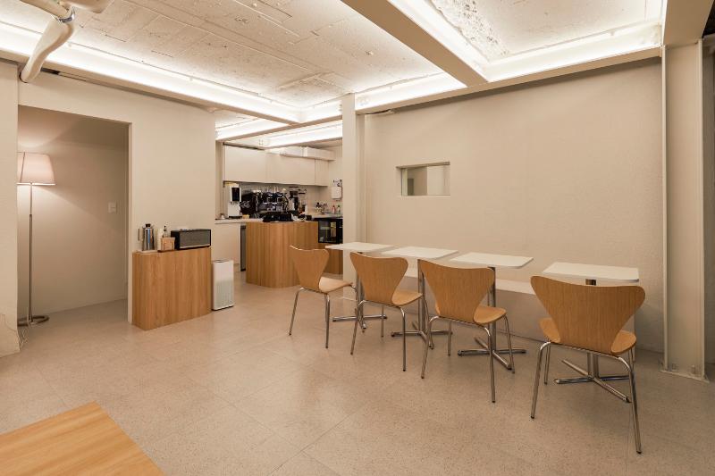 简约清新 15 坪咖啡厅，打造舒适氛围-9