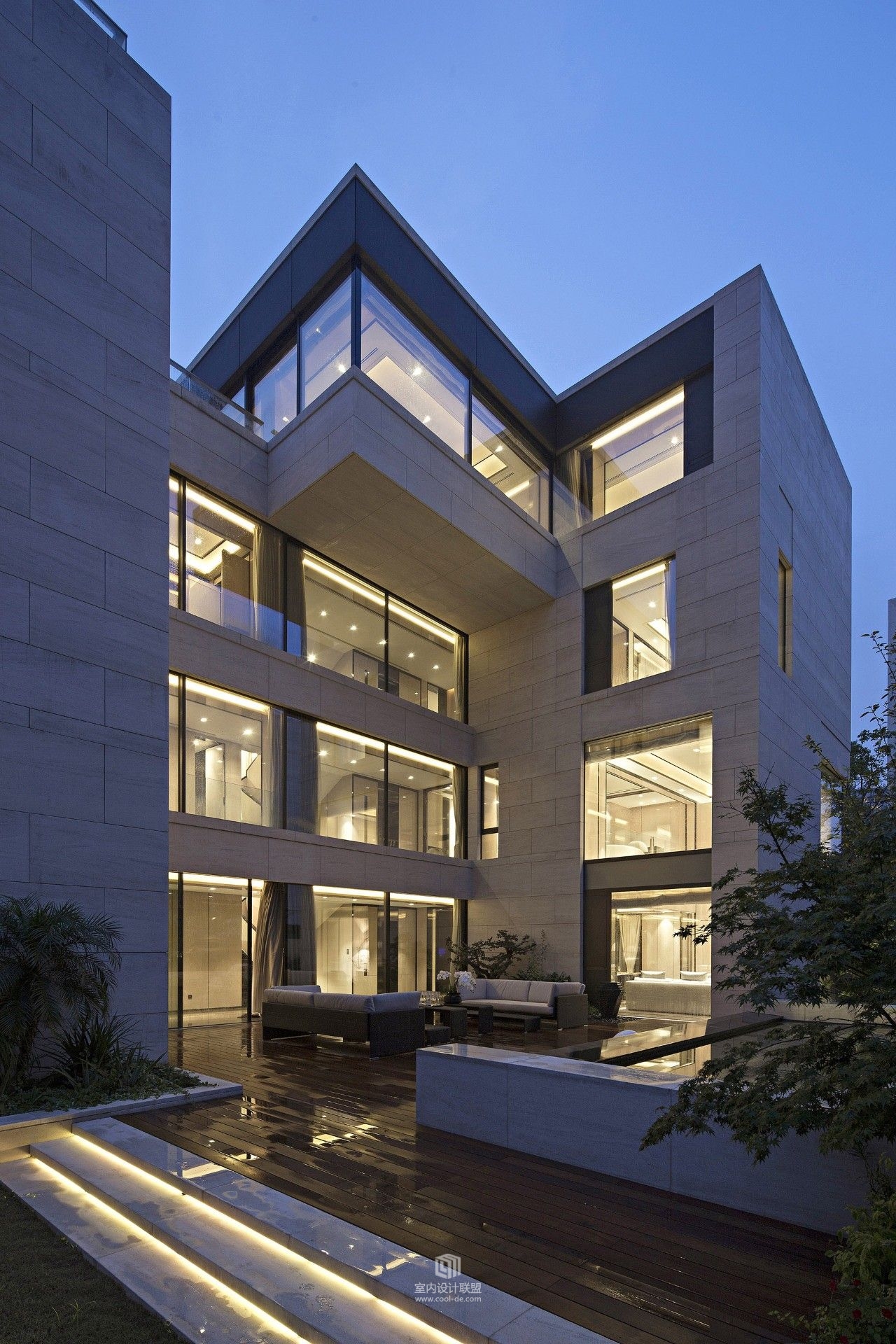 梁志天--上海古北1号#11别墅-7