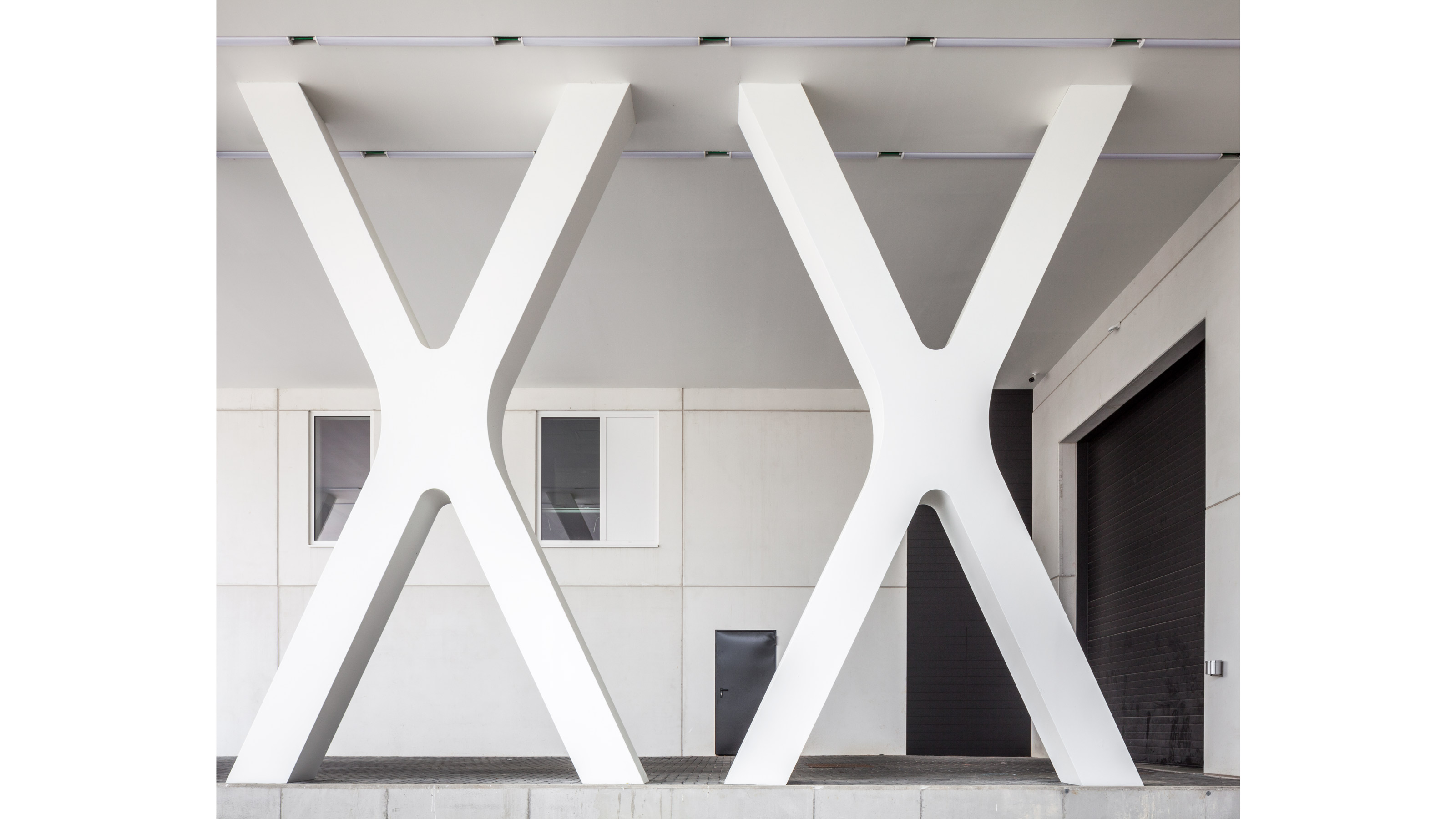 欧陆首秀 · Yankon LED 的“光之建筑”设计丨比利时丨wilma wastiau-11