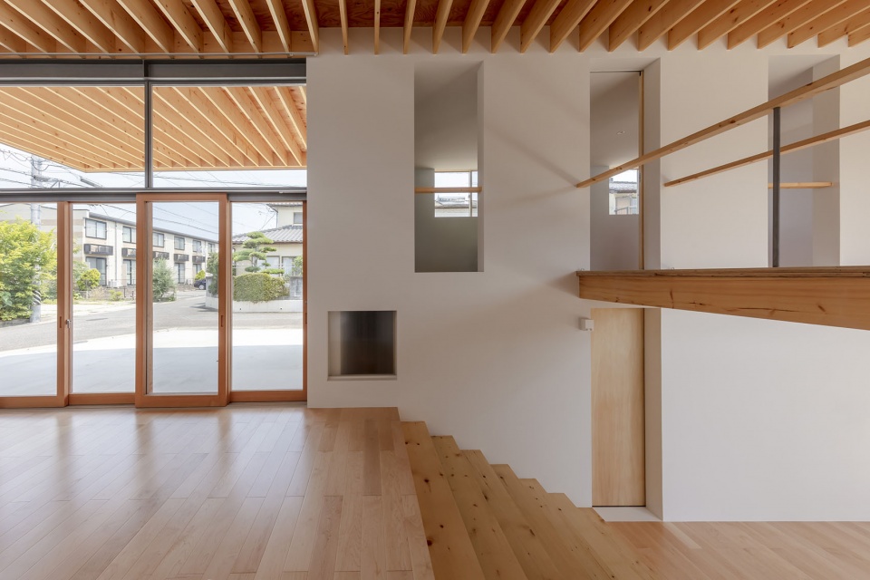 日本三好市爱知县钩状多层交叉房屋设计丨日本爱知丨IHARA Masaki + IHARA Kayo,ihrmk-27