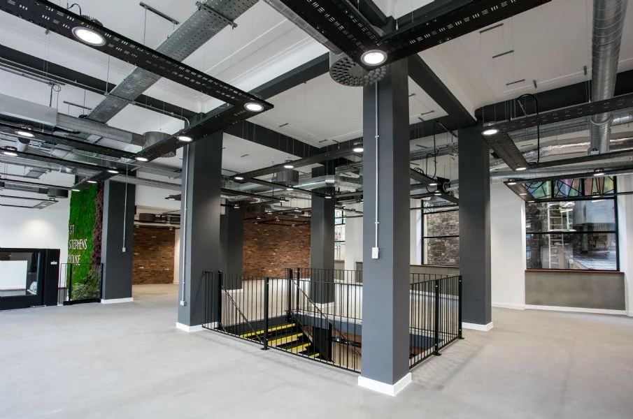 英国 Bristol 市 St Stephens House 办公室翻新设计-25