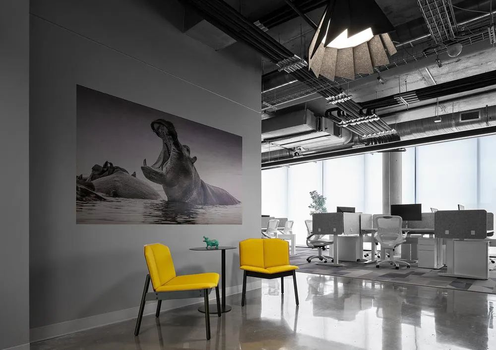 Waterloo Central · 极简精致工业风工作空间丨美国丨Runa Workshop-19