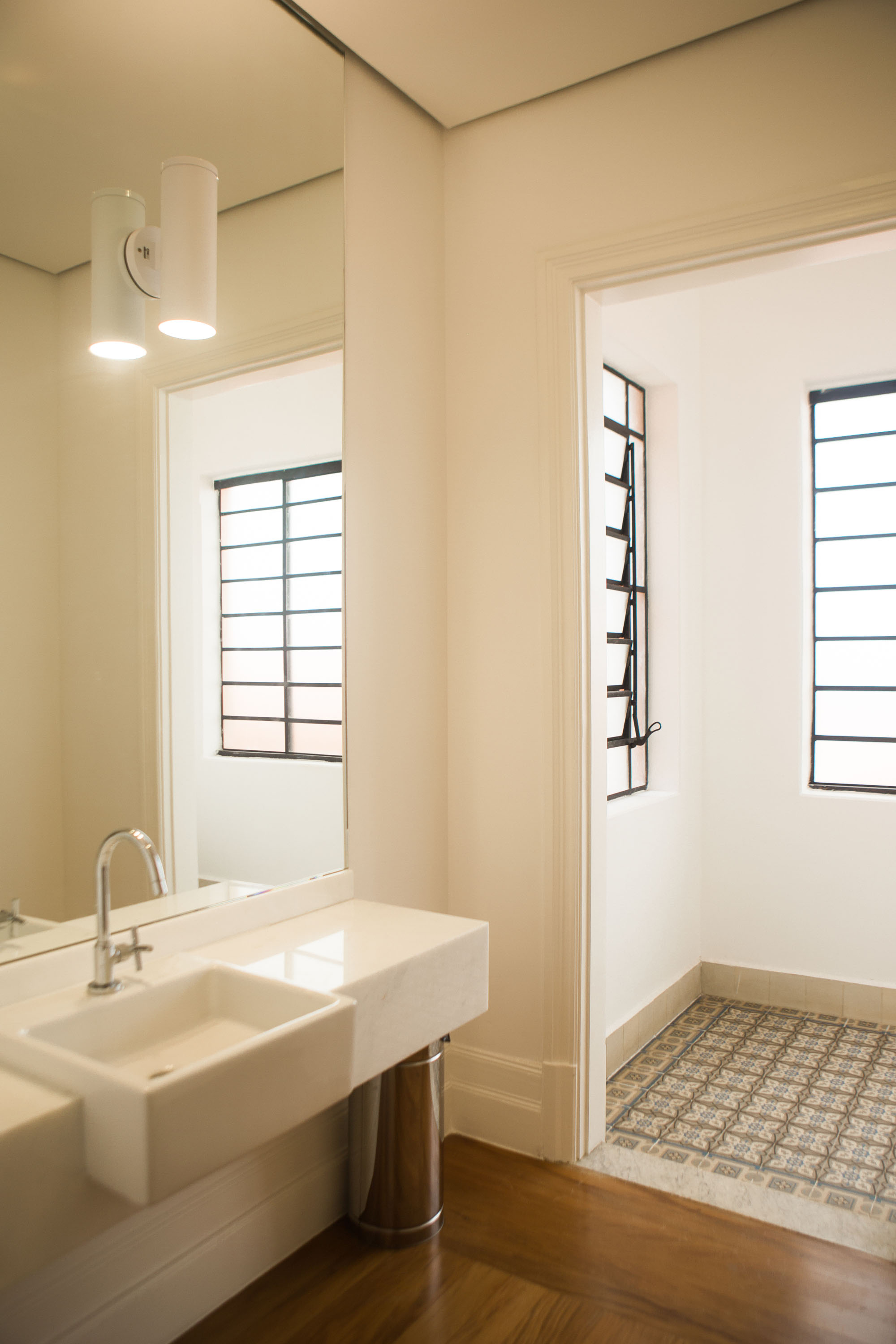 Gabriel dos Santos 大楼丨MDAD-25