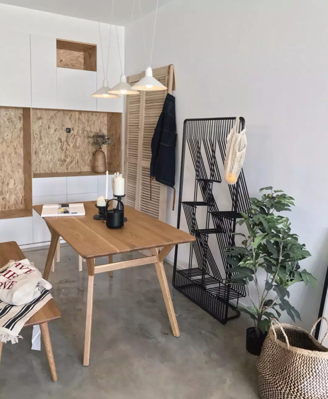 杭州 78㎡北欧风住宅开放式厨房与波纹玻璃书架设计-12