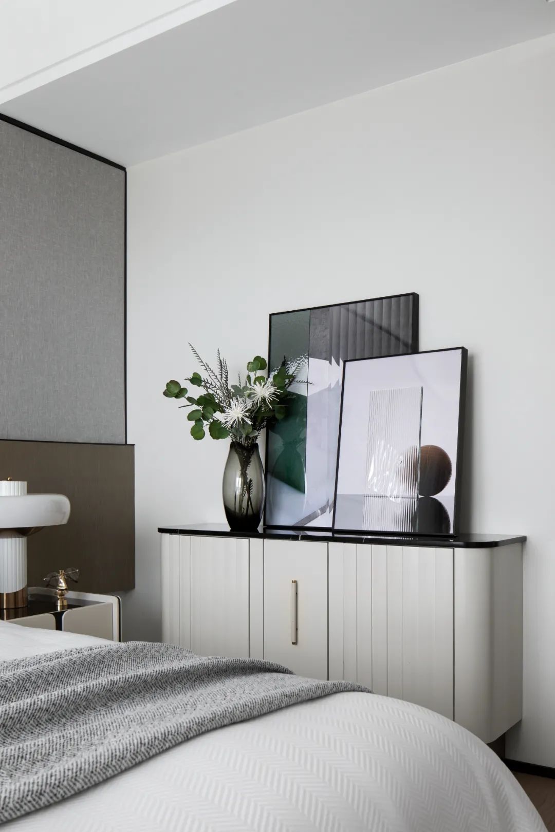 国深大信·君誉湾样板间丨中国中山丨IDAD久度设计,华贝软装-31