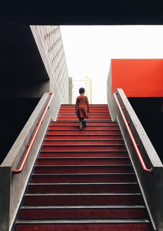 岩石中的智慧校园-4