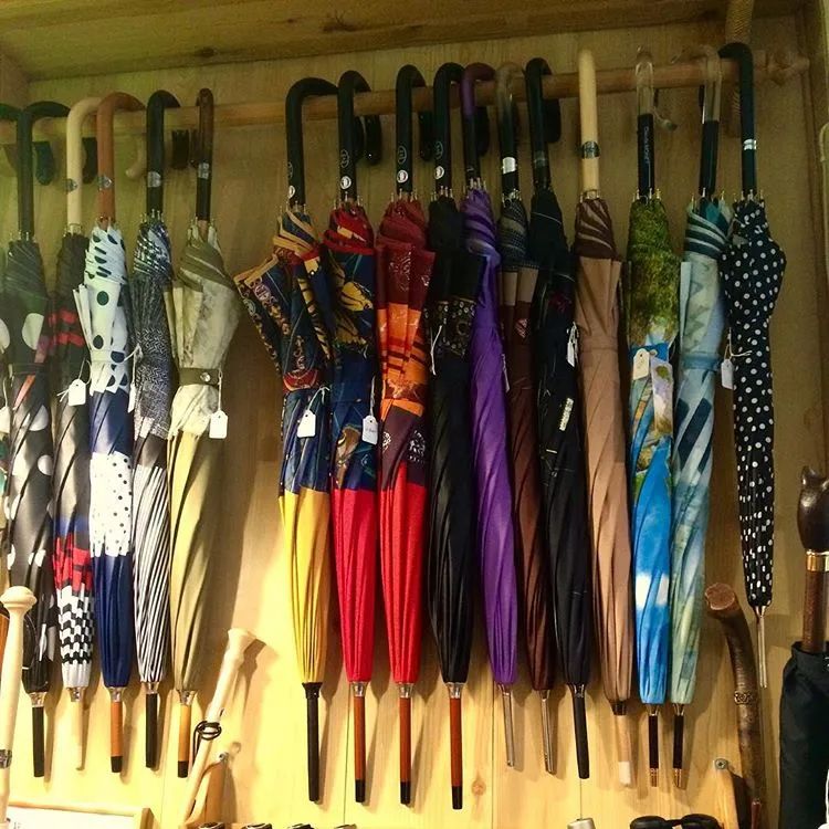 巴黎最后修伞师 | 匠心传承,让旧伞重生-66