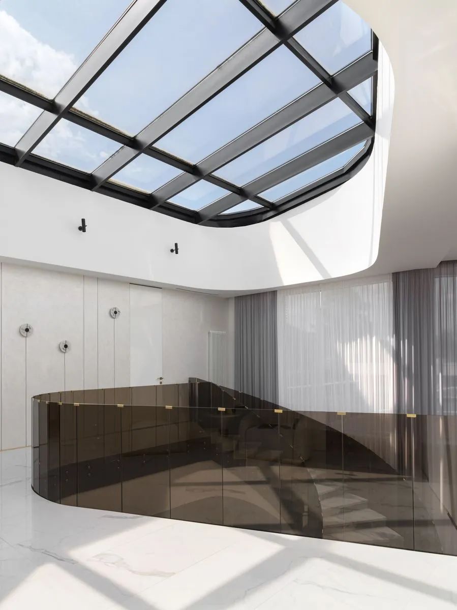 色彩主义下的优雅豪宅设计丨Alexey Boldyrev,Alexey Golubkov-18