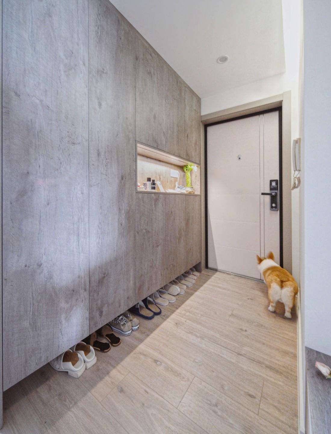 现代简约三居室 原木风格温馨家居设计-19