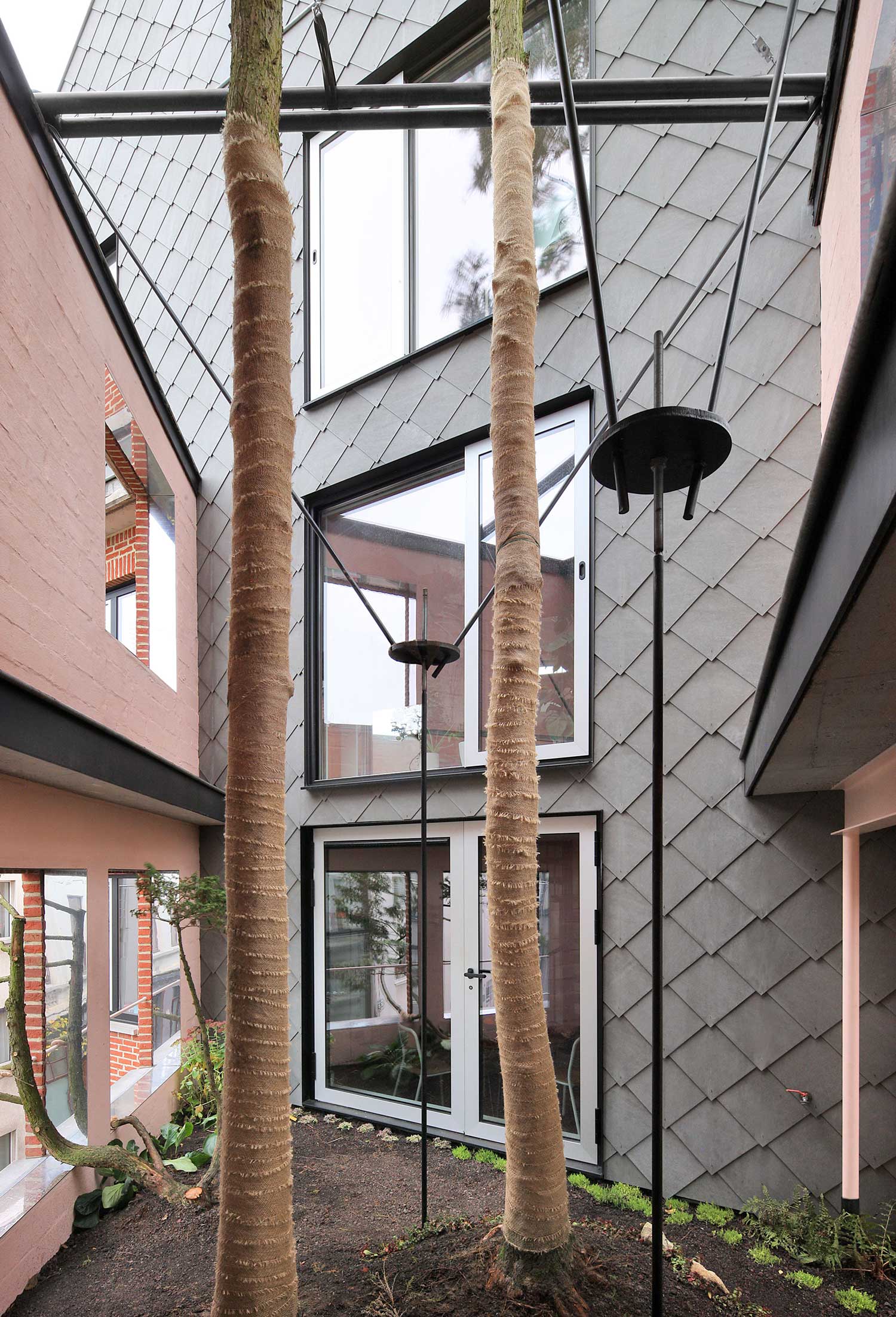 Huik House and B-B in Antwerp by Architecten de Vylder Vinck Taillieu.-0