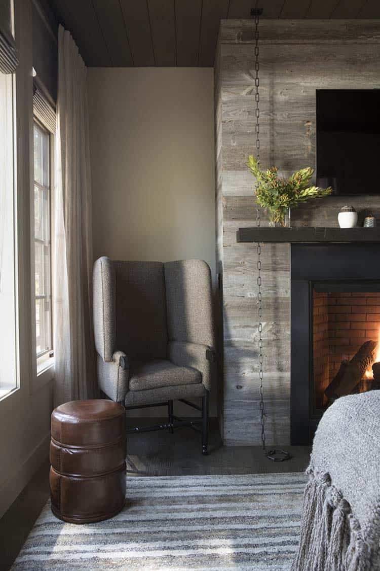 Dreamy mountain retreat with serene indoor-outdoor connection in Tahoe-18