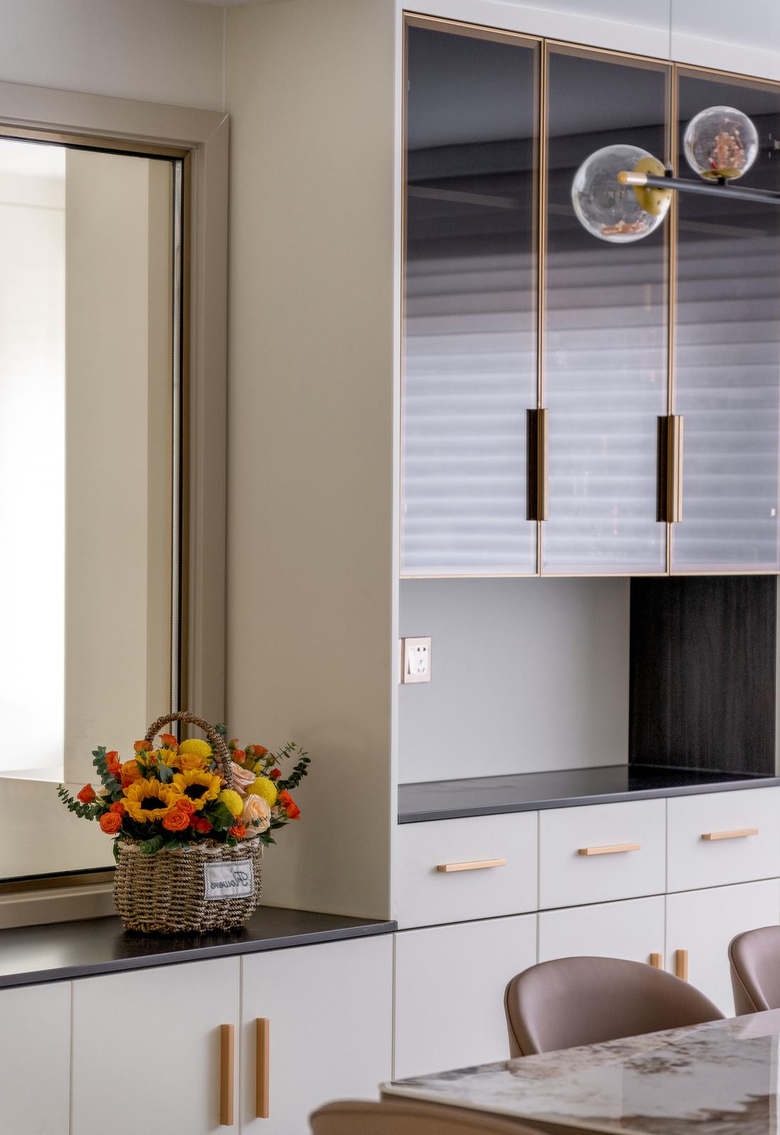 现代轻奢风平层设计-12