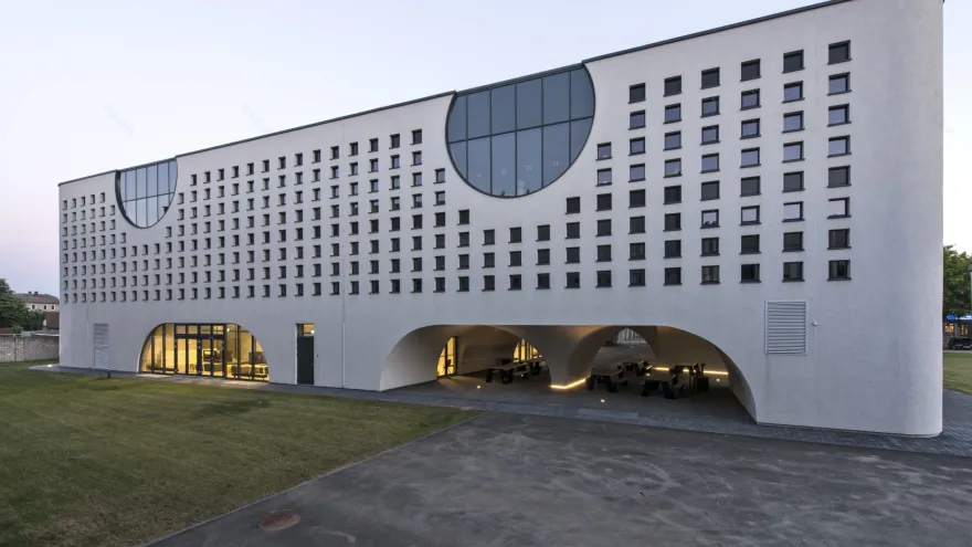 立陶宛大学公共卫生学院丨立陶宛考纳斯-23