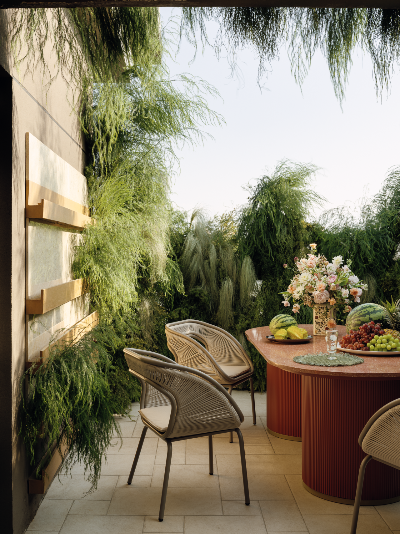 红色爆烈美学，西安大女主给自己的生活独奏剧场-41