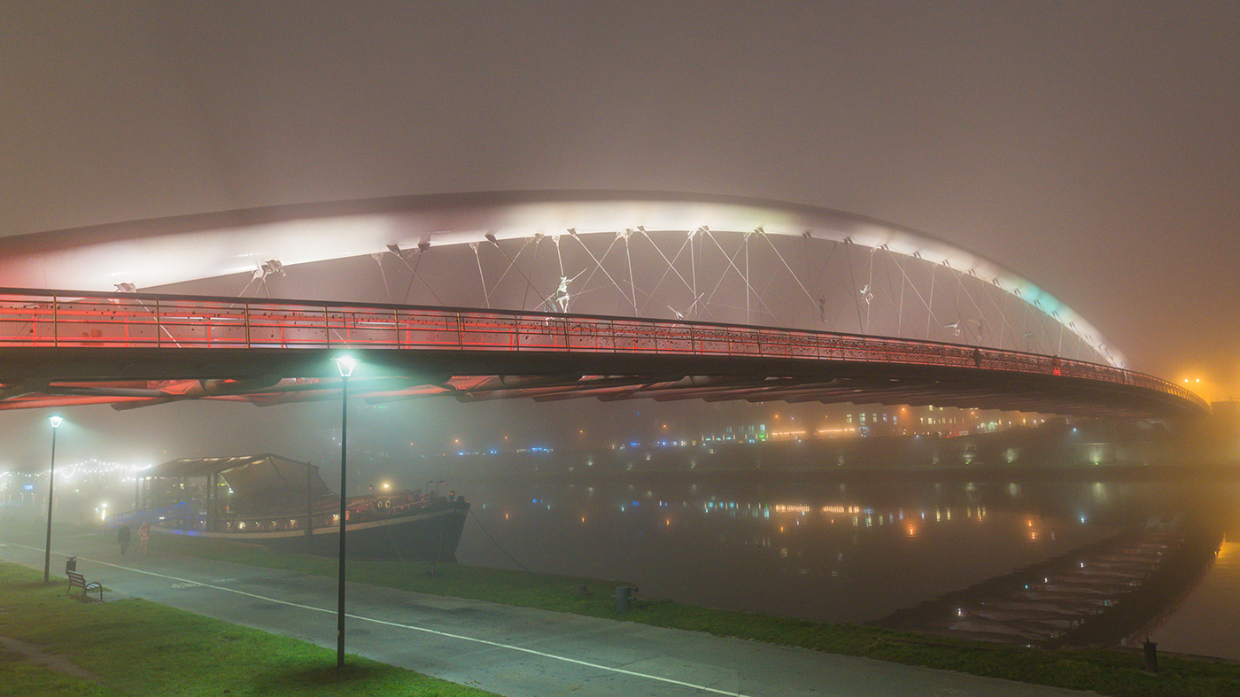 Anastasiya Gushchina丨桥丨White and red-2