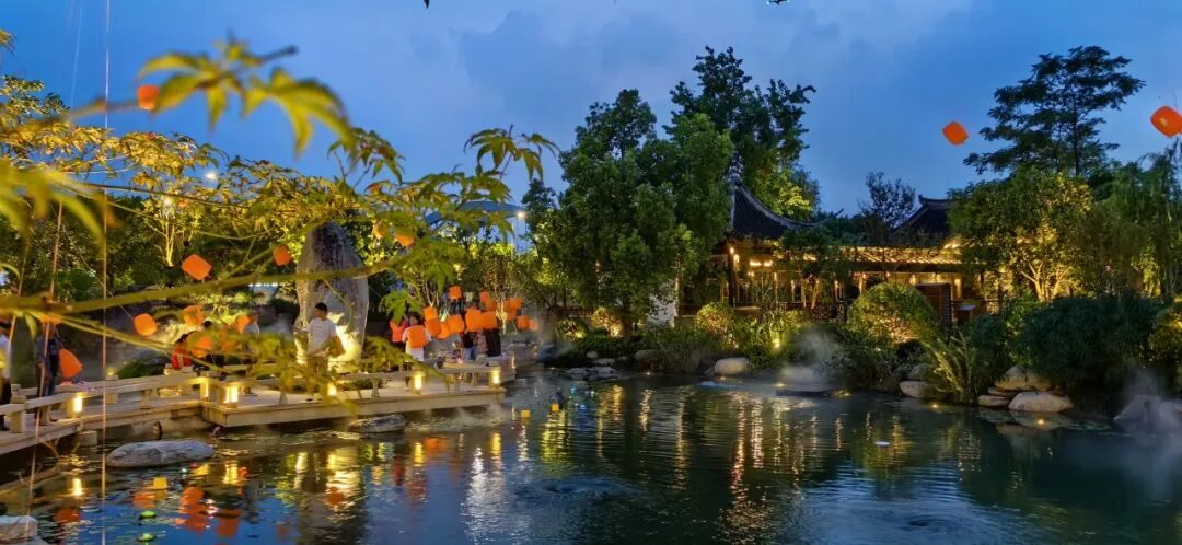 国庆去哪儿|上海光影节入驻新场古镇-17