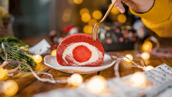 福州时间甜品店 | 极简黑白空间，美食与自然的和谐共处-42