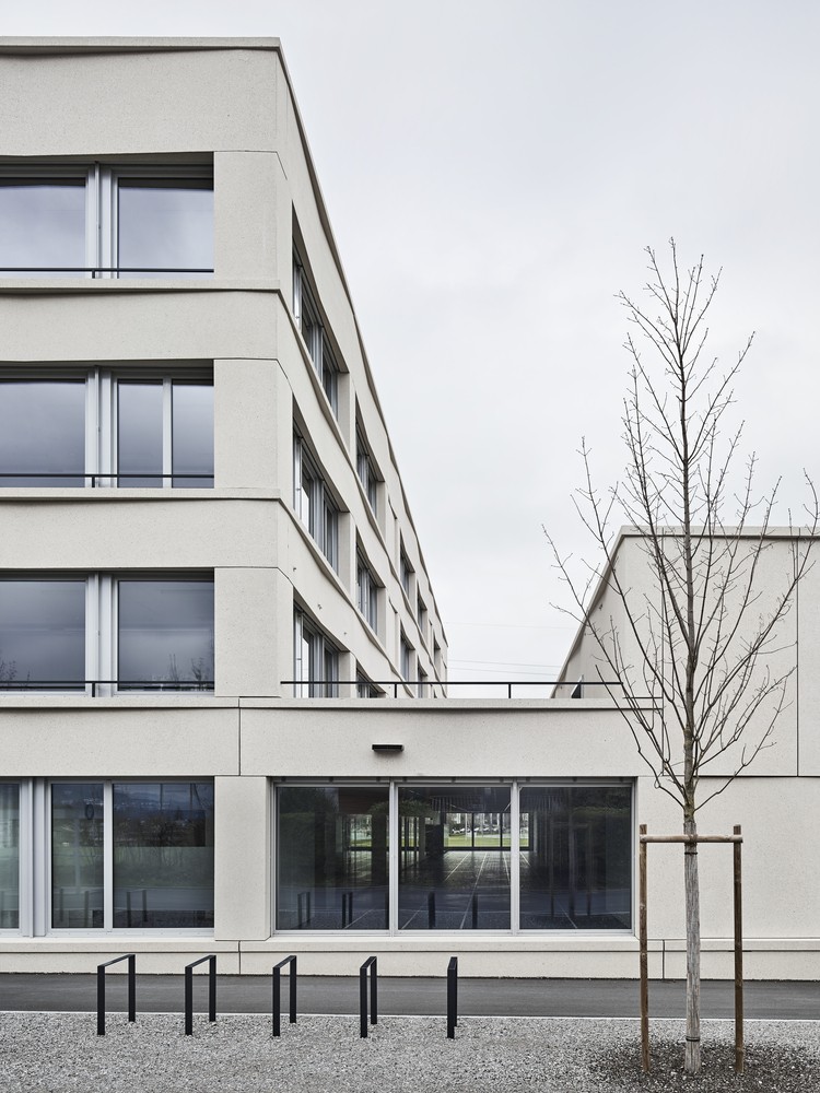 瑞士罗滕堡中学体育大楼-26