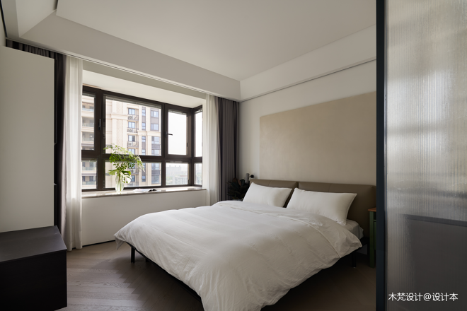 语文老师独居105㎡现代简约家：岛台餐桌、独立猫房、超大办公区-80