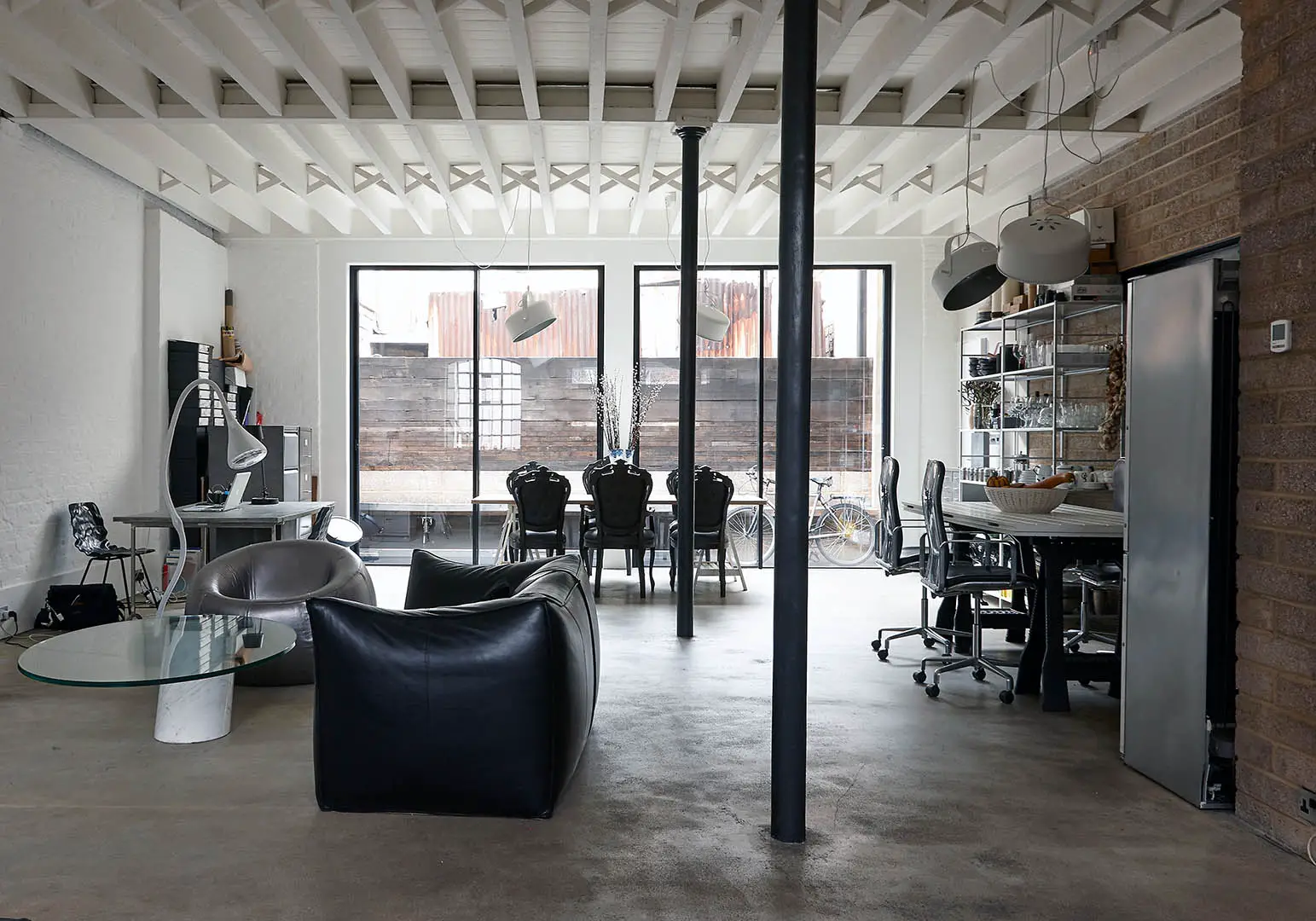 伦敦工业风 Loft 住宅,旧建筑的优雅新生-11