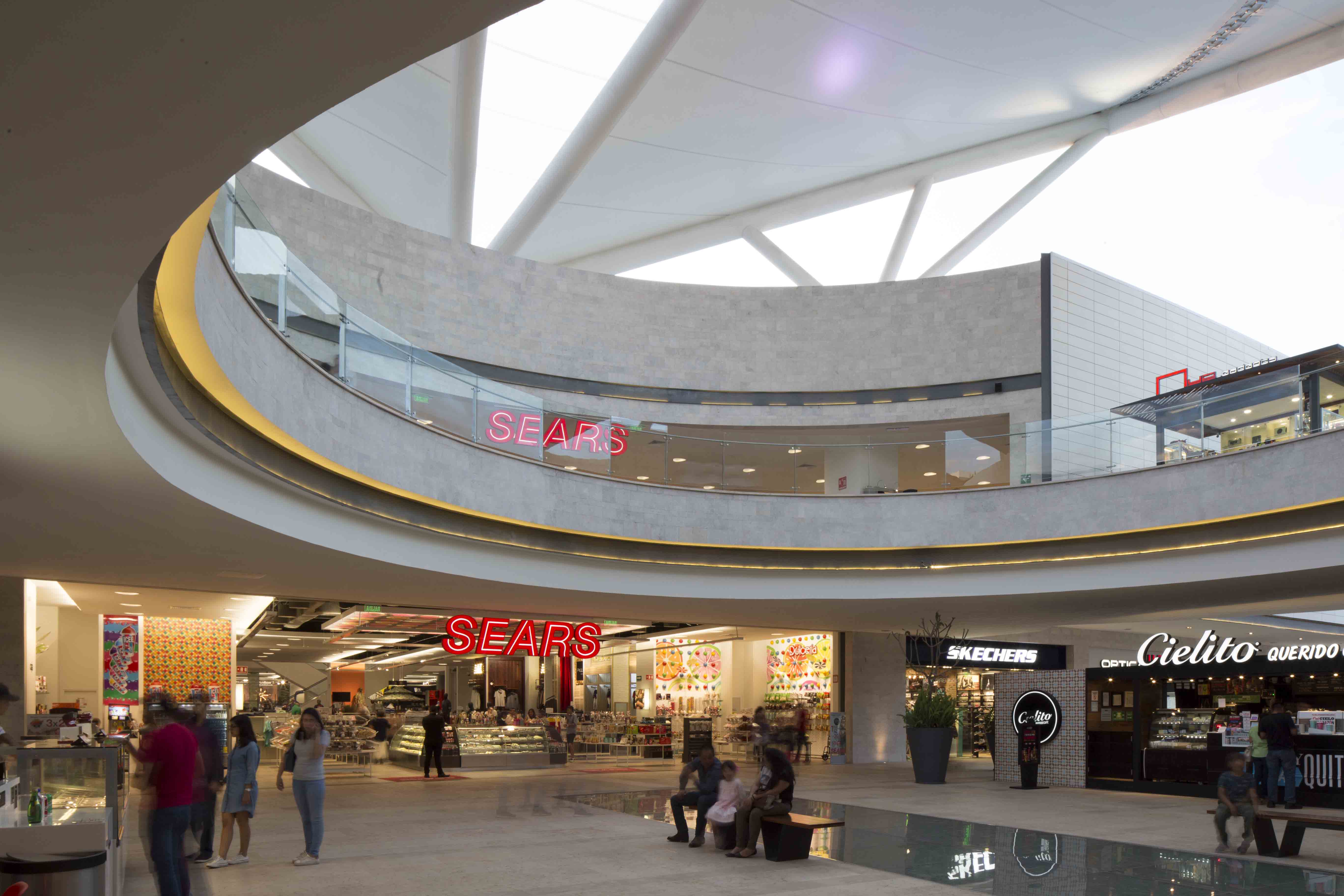 Puerta La Victoria 购物中心设计-23