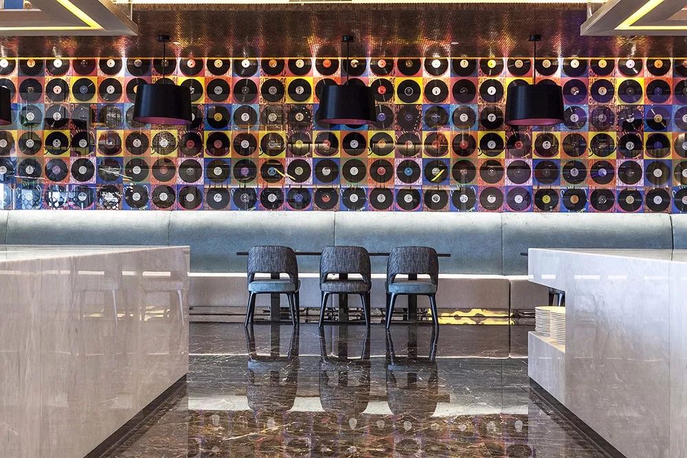 全球独一无二的吉他酒店,音乐与设计的完美融合-75