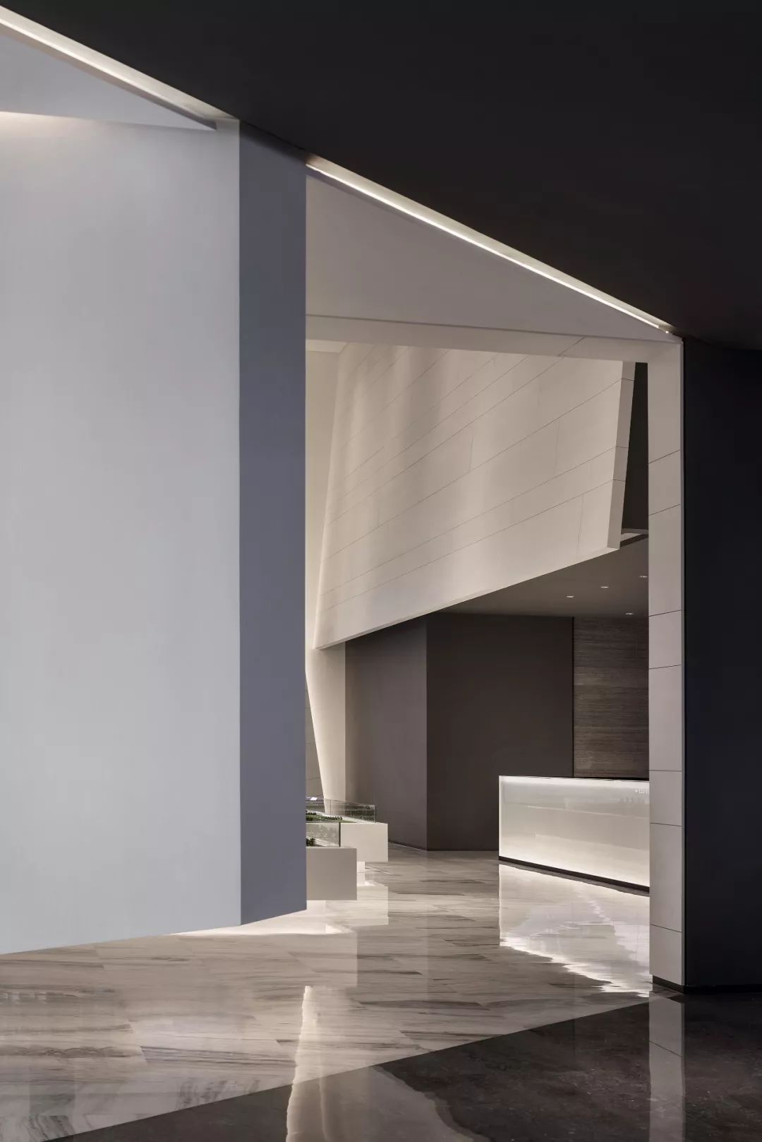 几何律动中的莆田正荣销售中心-10