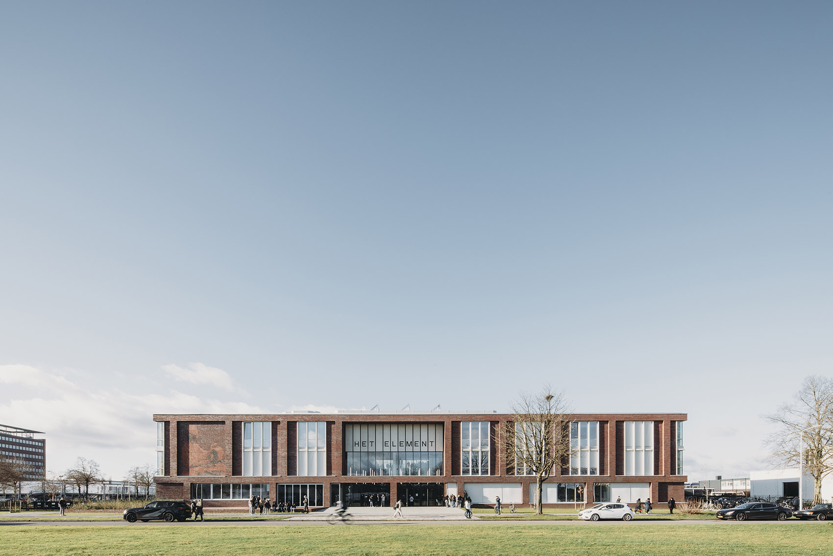 Het Element新校舍，荷兰 / De Zwarte Hond-7