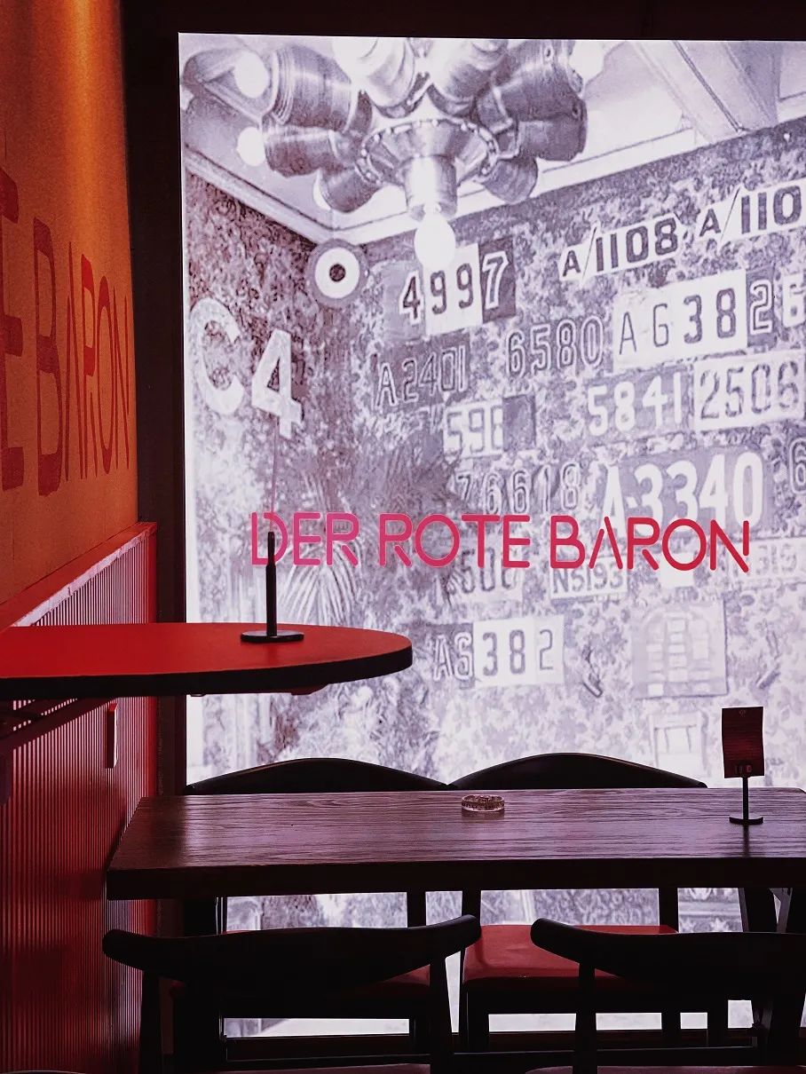 红男爵啤酒屋丨中国南京丨南京此外设计-20