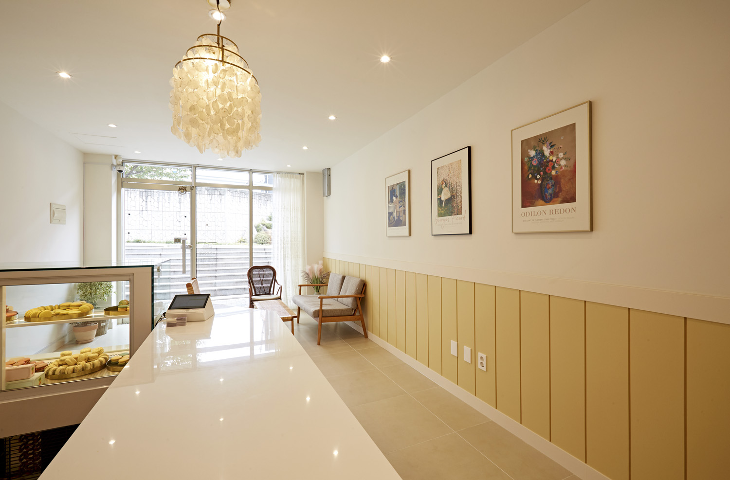 11 坪甜品店 | 极简风打造温馨氛围-9