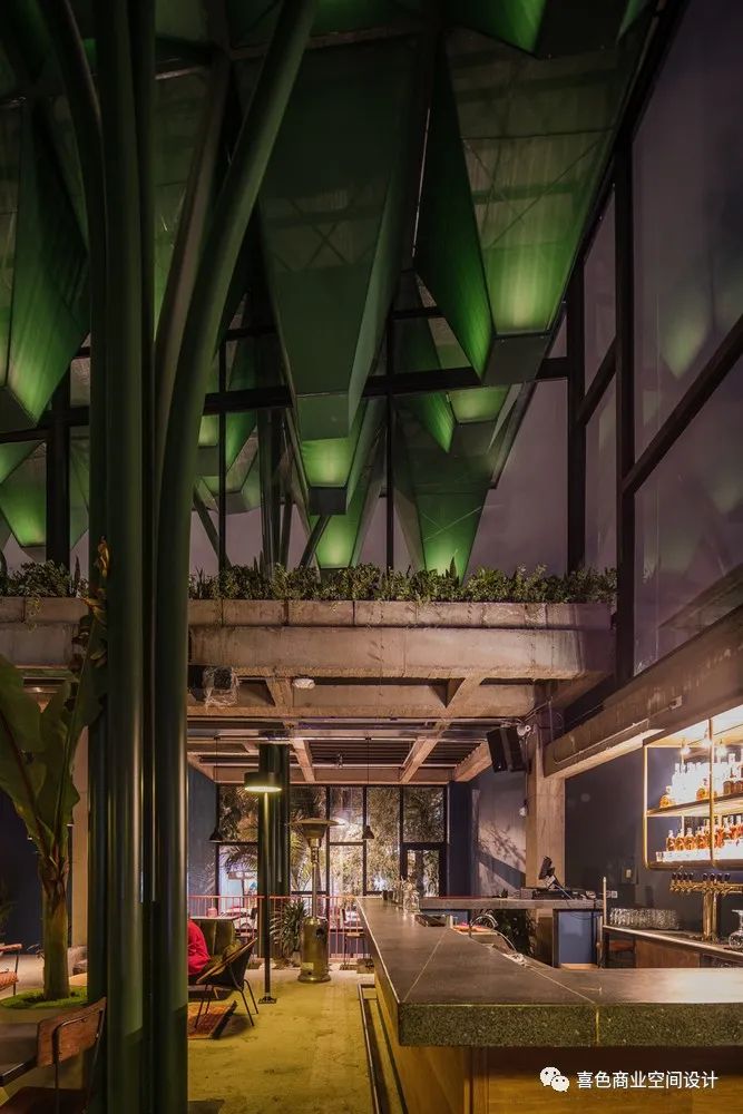 改造 |  年代感建筑的重新定义-40