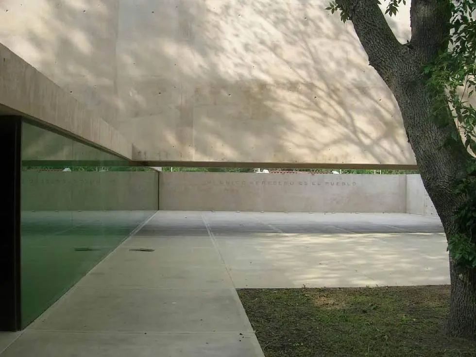 永续的场地 · 探索墓葬建筑的生死哲学丨阿根廷-80