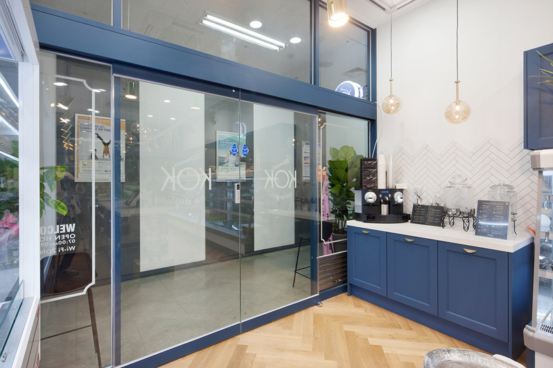 简约 15 坪半开放式菜品市场设计-7