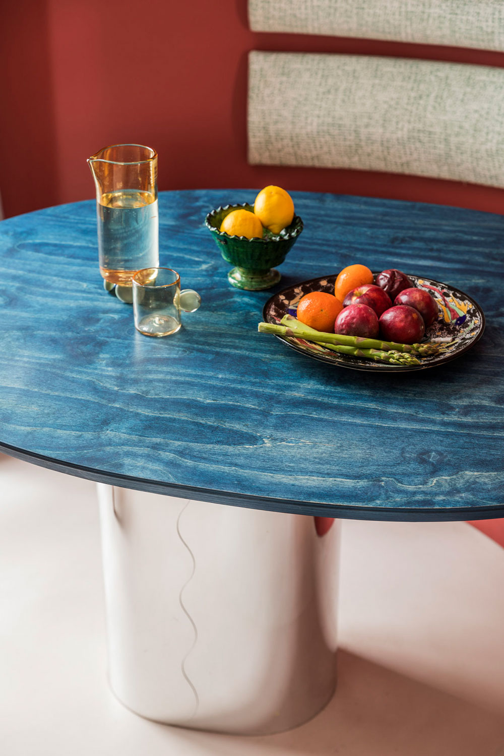 巴黎优雅公寓的粉色大胆设计-9