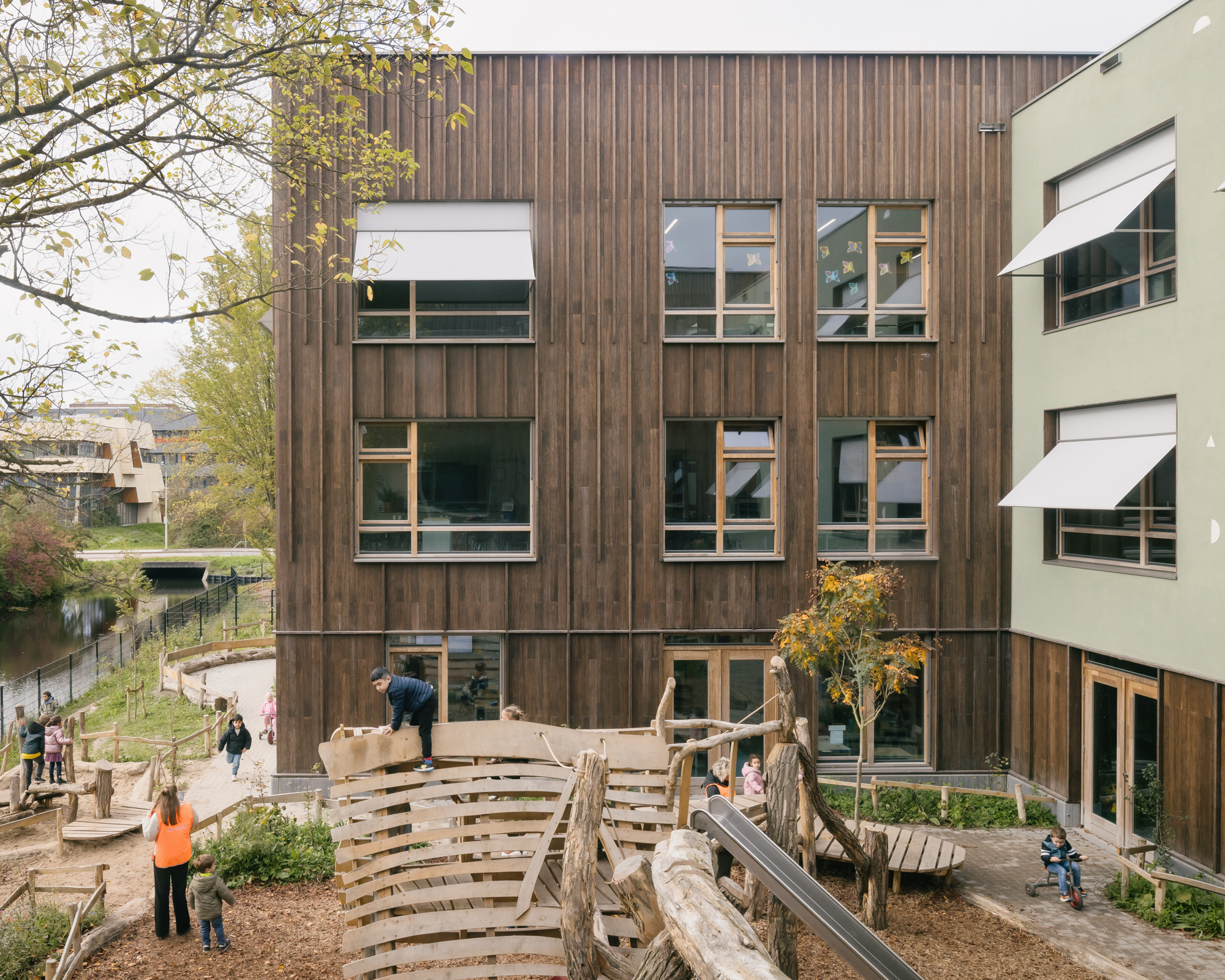De Zevensprong - Integrated Child and Expertise Center / KRFT Architecture-47