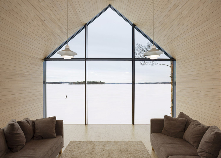 芬兰湖畔“Y 形”生态小屋-12
