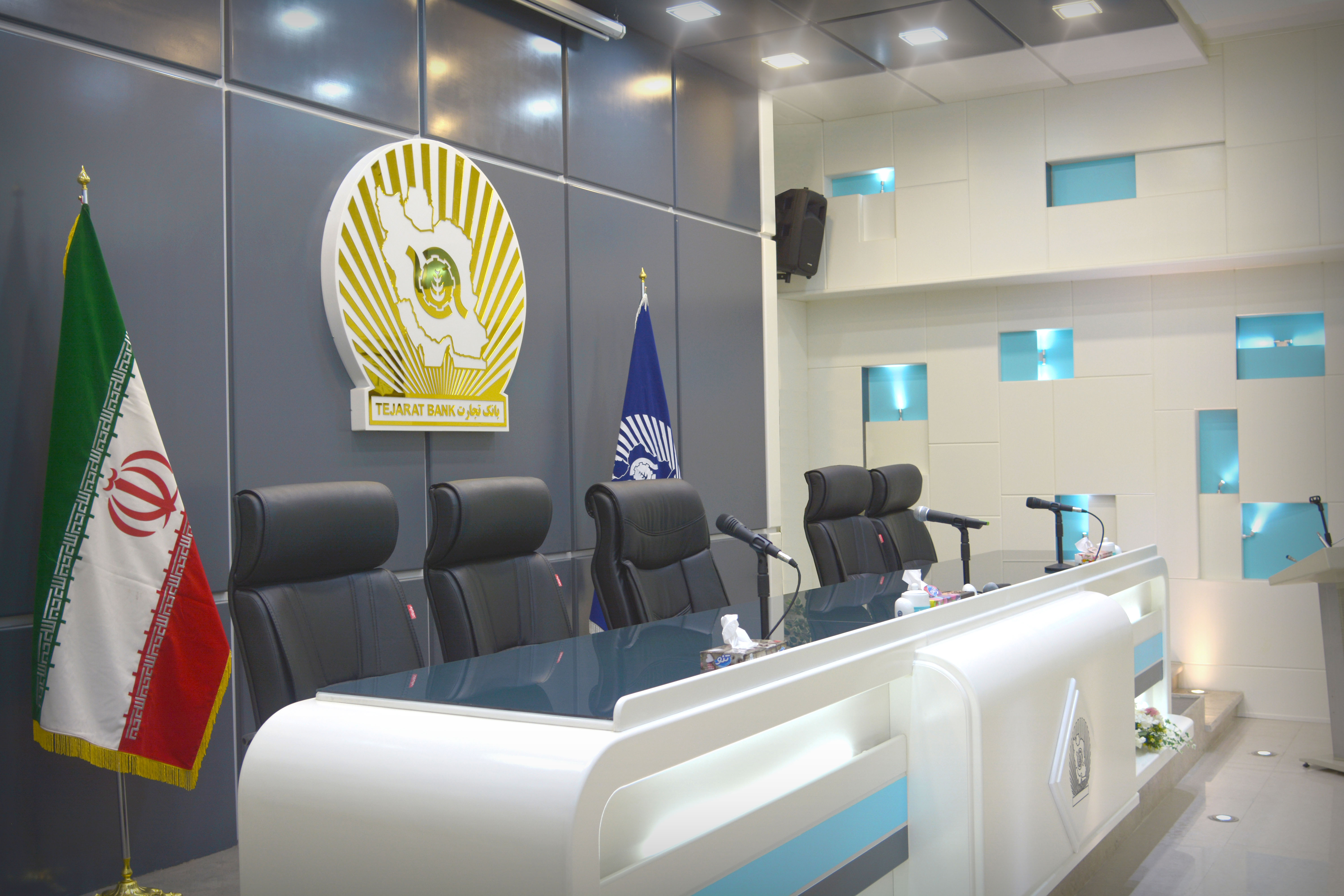 Ardabil Tejarat 银行露天剧场——功能与美感的完美结合-19