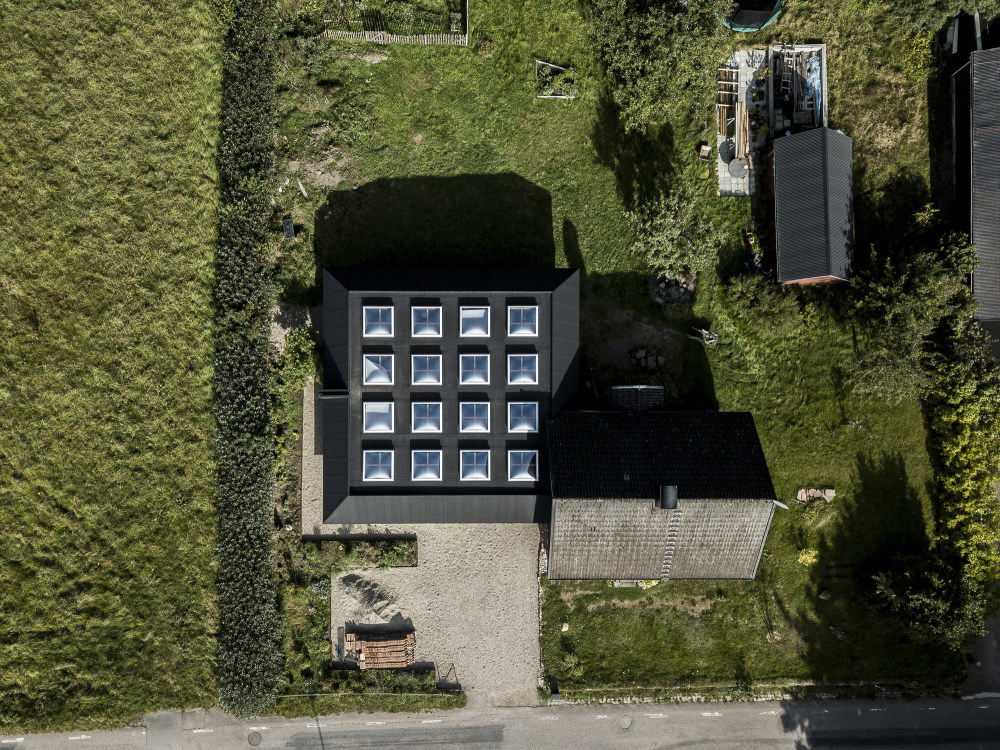 瑞典艺术家模块化布局工作室 | 低成本高灵活性-20