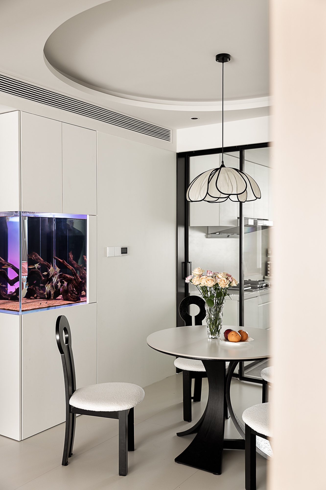 140㎡阳光容器 把光揉进每个平方的极简主义丨中国杭州丨SJD春茉空间设计-27