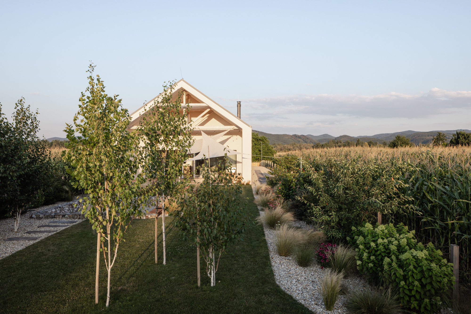 带有工作室的房子丨Slovak丨Monmar ateliér-26