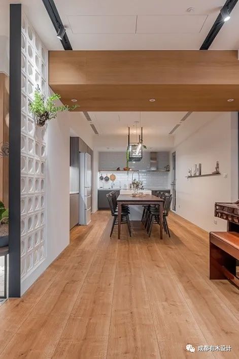 原木温润现代简约景观宅丨思锐-72