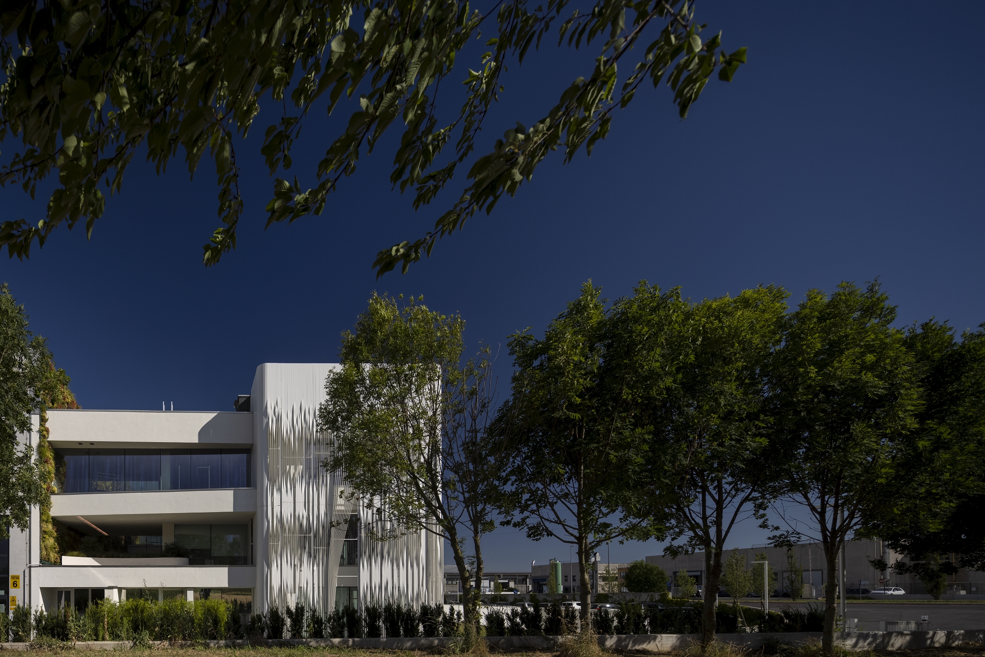 Faeda 总部办公楼丨3ndyStudio-55