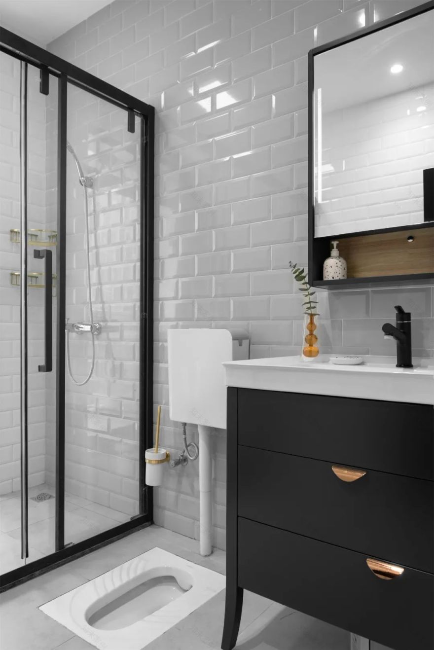 一套房改两套,全屋十几种颜色还想让客厅"裸奔" | 南也设计-33