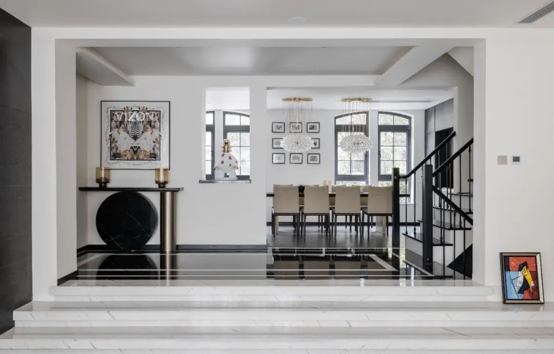 黑白艺术空间,自然与音乐的和谐奏鸣-13