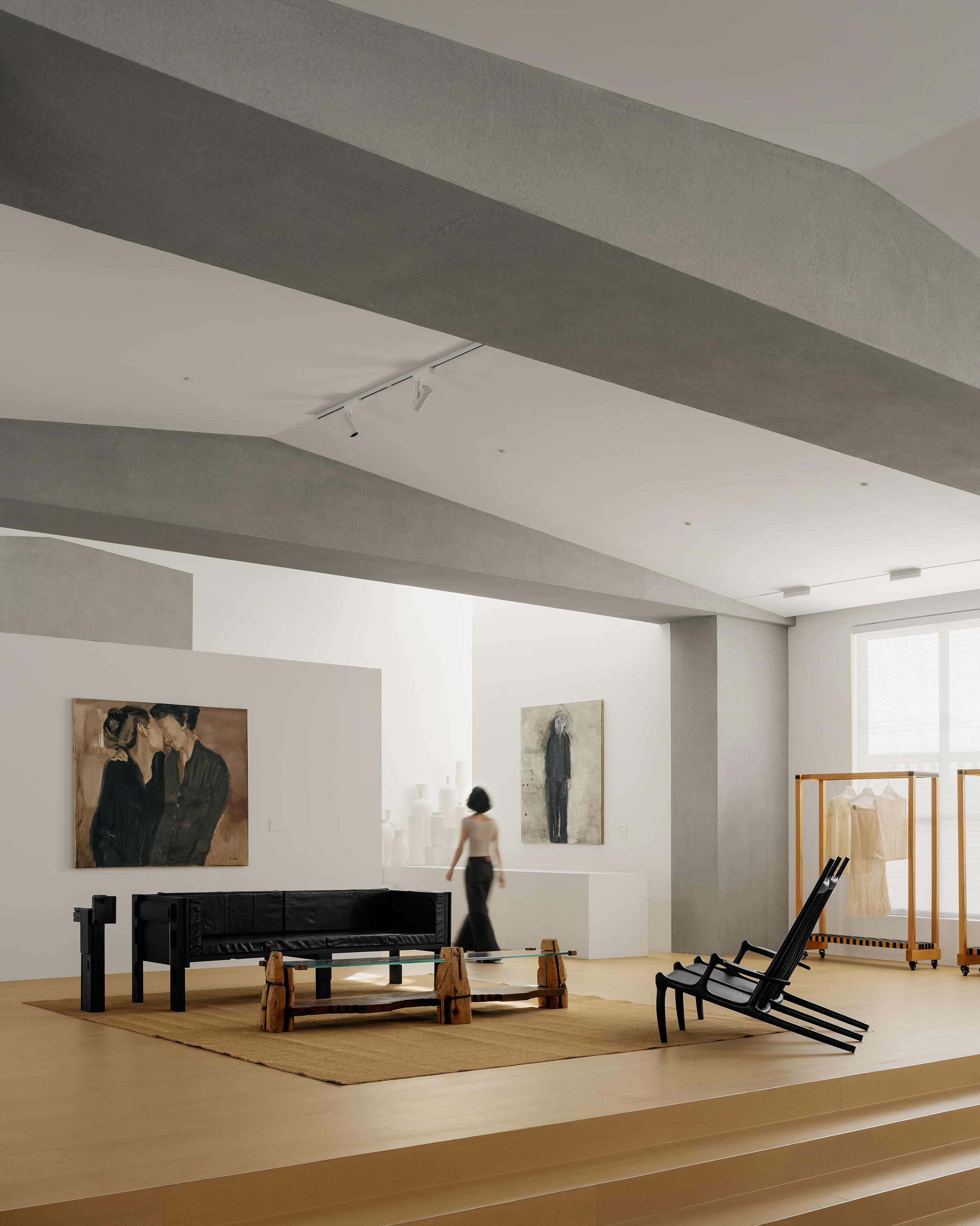 一座以服装之名的艺术展厅丨中国广州丨路见设计 SEEDESIGN-20