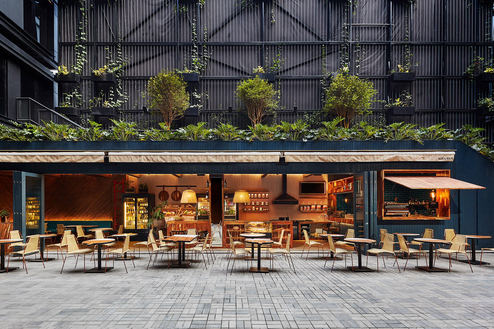麦德林Click Clack酒店,哥伦比亚 / Plan:B Arquitectos-18