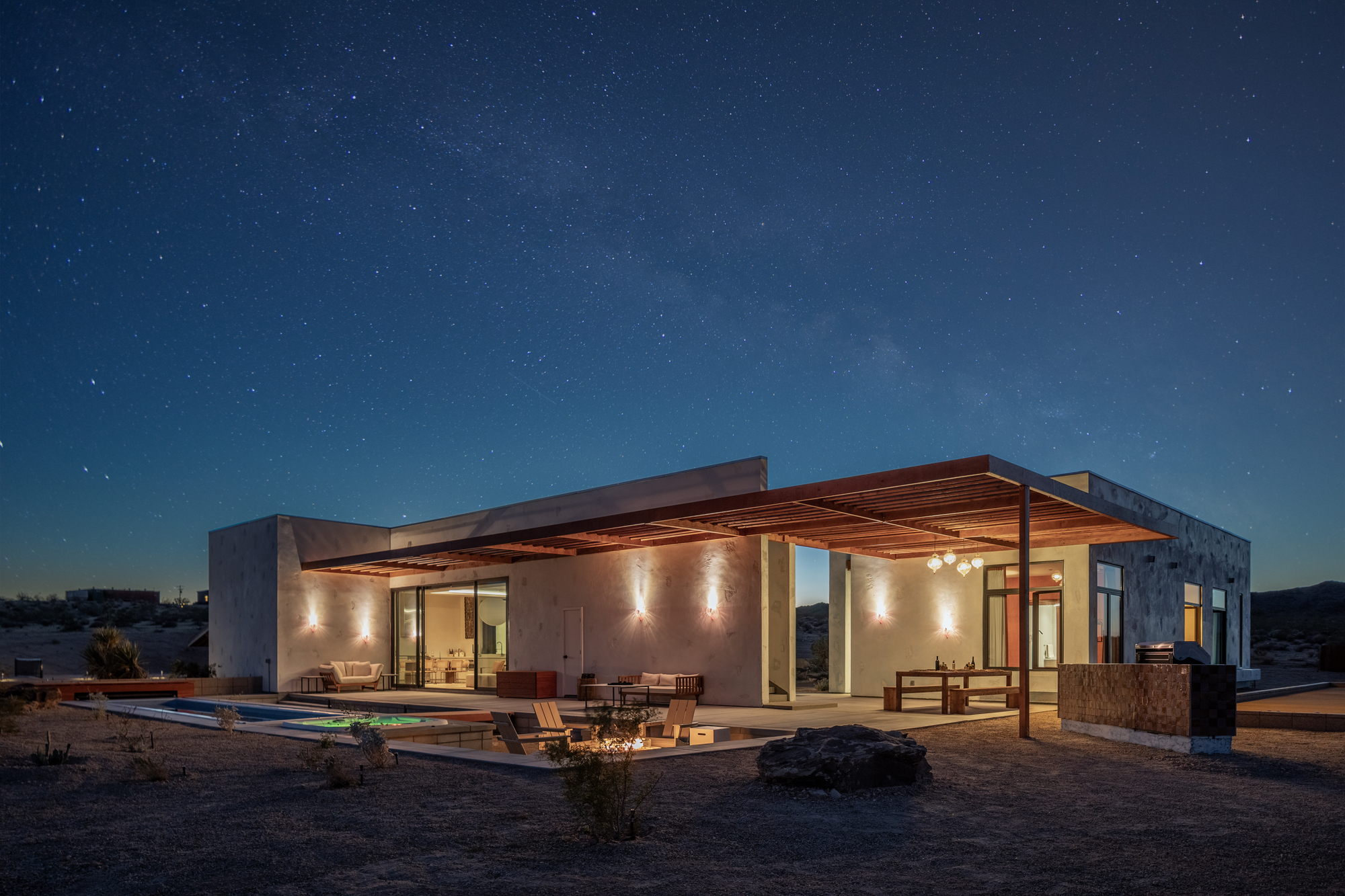 丨美国丨Studio AdM-50